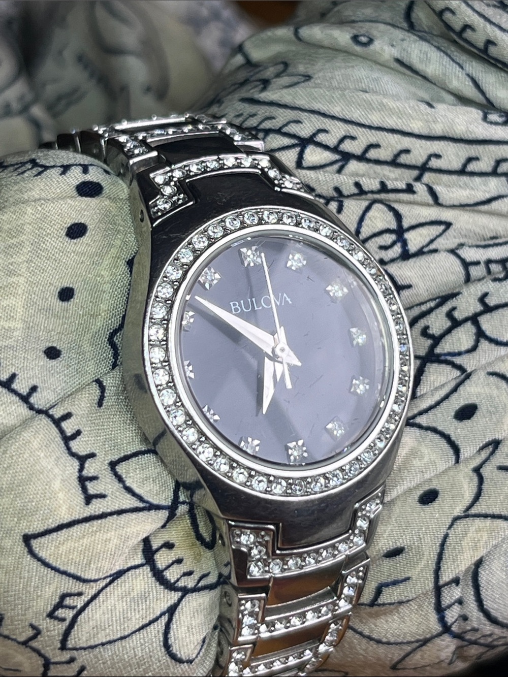 Bulova Ladies 96L170 from the Crystal Collection